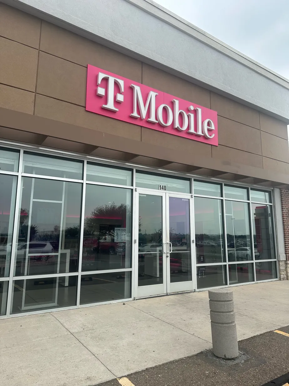  Exterior photo of T-Mobile Store at Bob Bullock & Clark, Laredo, TX 