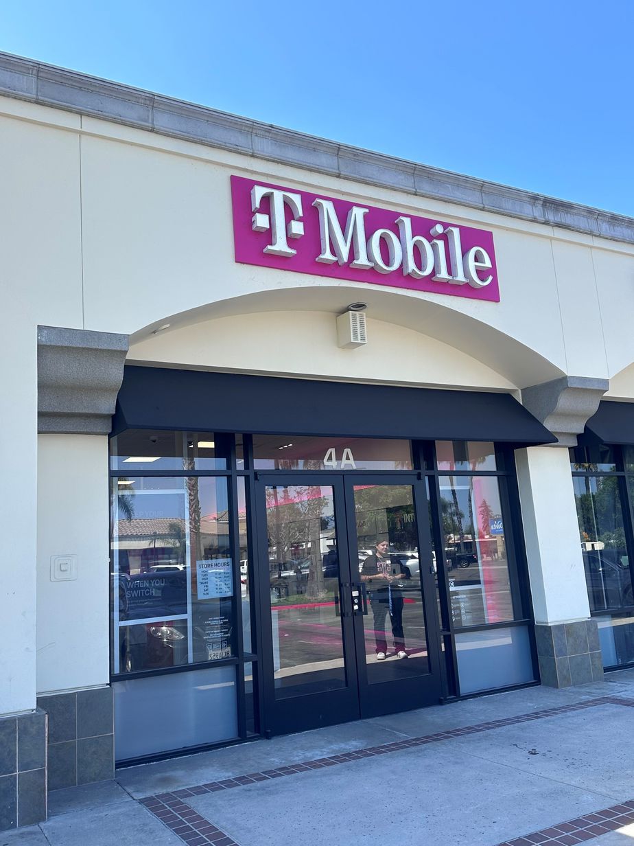 Exterior photo of T-Mobile Store at Harbor & Mcfadden, Santa Ana, CA
