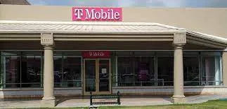 Exterior photo of T-Mobile Store at Plaza Palma Real, Humacao, PR