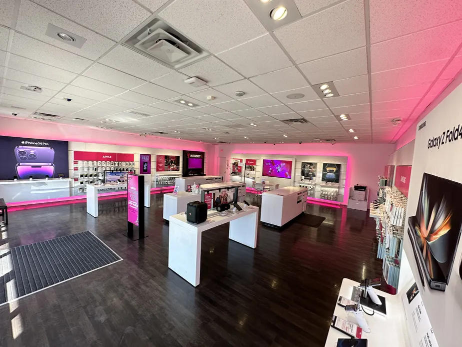 Interior photo of T-Mobile Store at N Loop Dr & Yarbrough, El Paso, TX