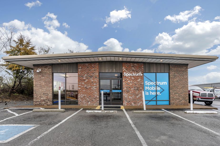 Spectrum - 223 S College St 