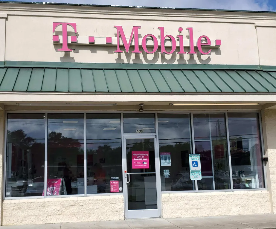 Exterior photo of T-Mobile store at N Bragg Blvd & Odell Road, Spring Lake, NC