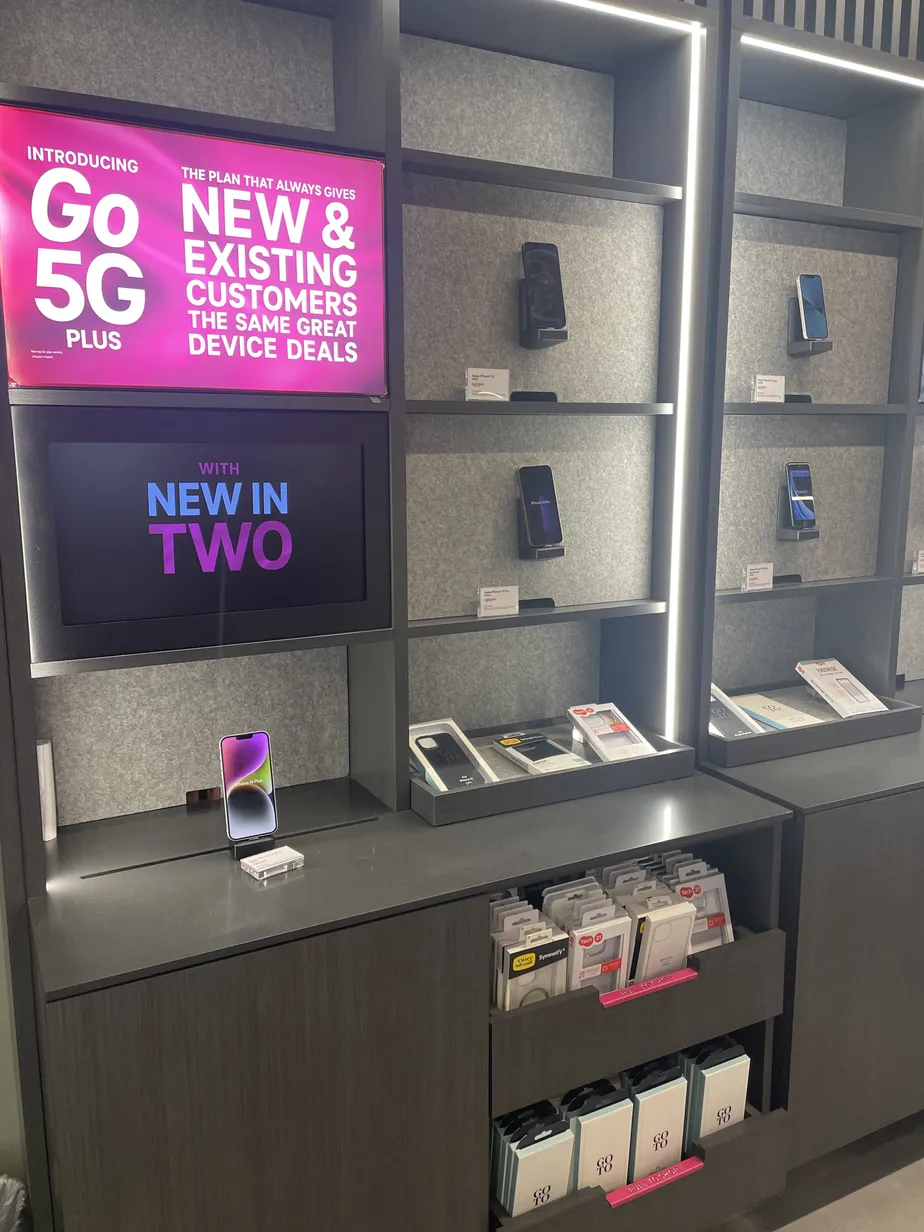 Interior photo of T-Mobile Store at Van Fleet and N Wilson, Bartow, FL