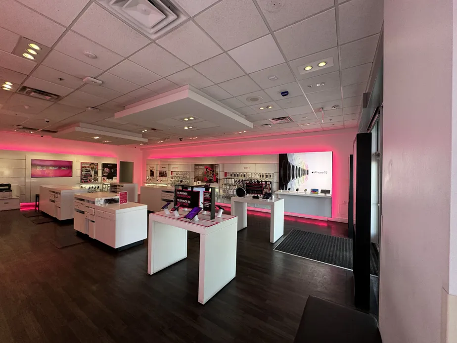  Interior photo of T-Mobile Store at I-70 & Tower Rd, Aurora, CO 