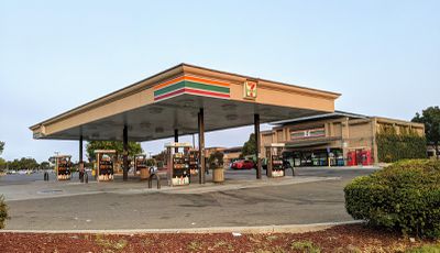 Image gallery for 7-Eleven