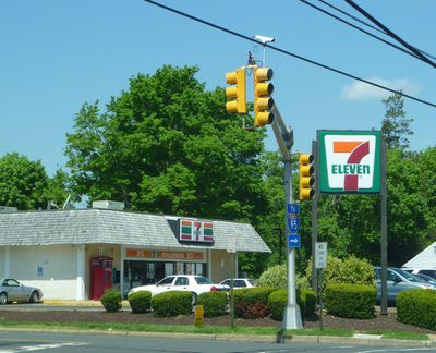 Image gallery for 7-Eleven