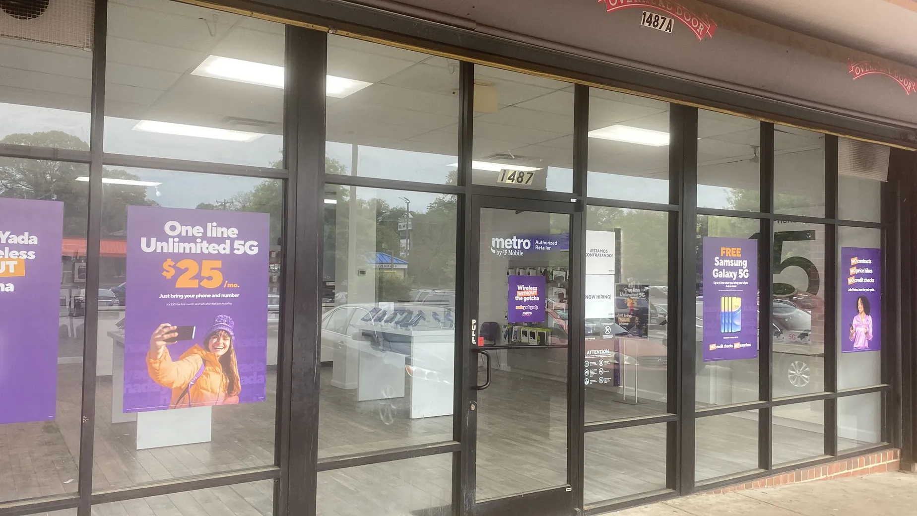 Metro by TMobile 1487 New Walkertown Rd Winston Salem, NC