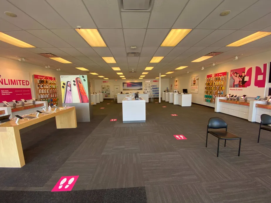 Interior photo of T-Mobile Store at Sherwood Way & Sunset Dr, San Angelo, TX