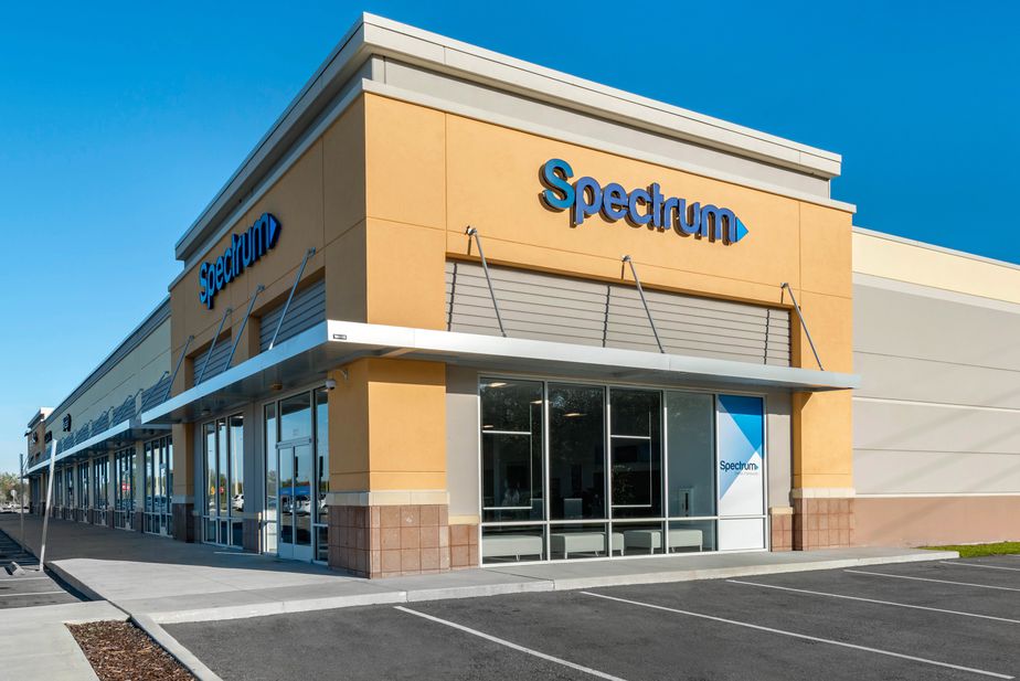 Spectrum - 2821 E Irlo Bronson Memorial Hwy 