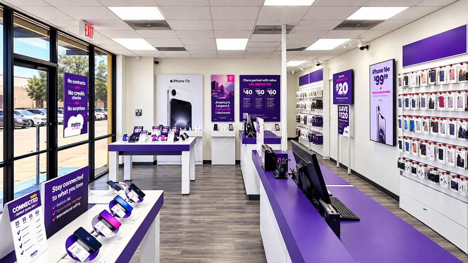 Metro by T-Mobile 10544 Walnut St - 10544 Walnut St 