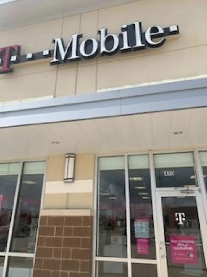 Exterior photo of T-Mobile store at Hwy 146 & I-10, Baytown, TX