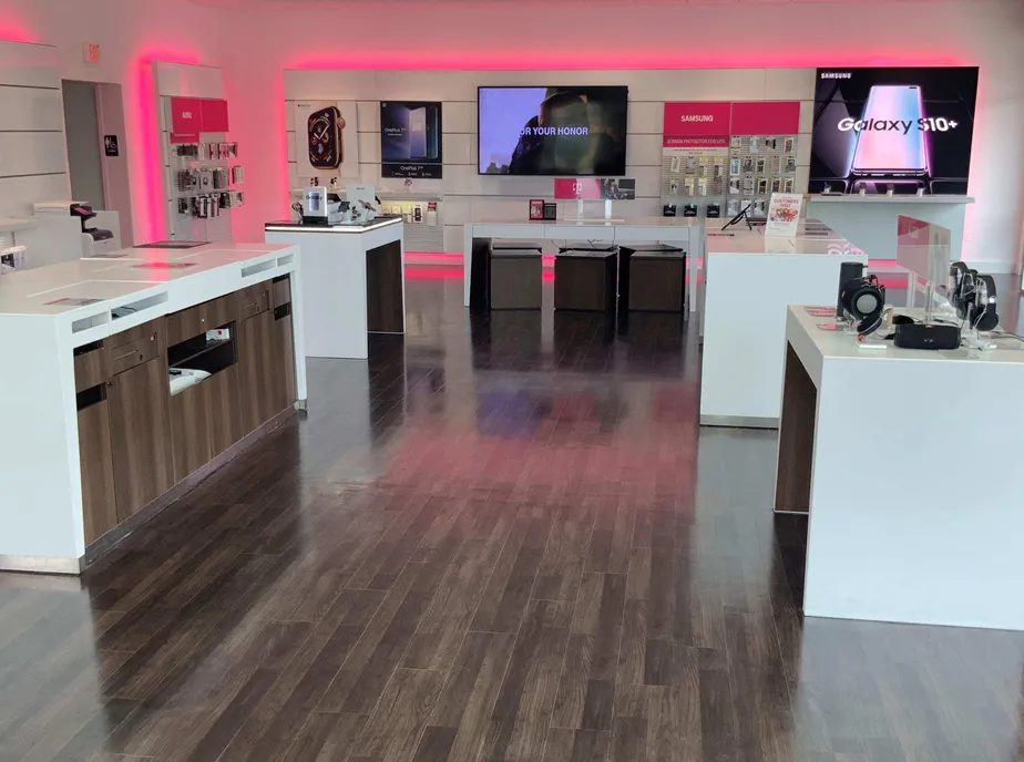 Interior photo of T-Mobile Store at Miller Lane & York Commons Blvd, Dayton, OH