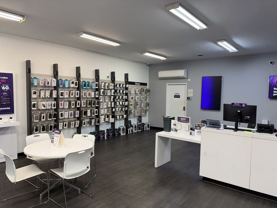Metro by T-Mobile 602 Colusa Ave - 602 Colusa Ave 