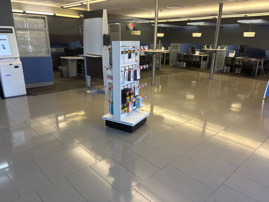 Jonesboro- Caraway 8126 Inside Store.jpg