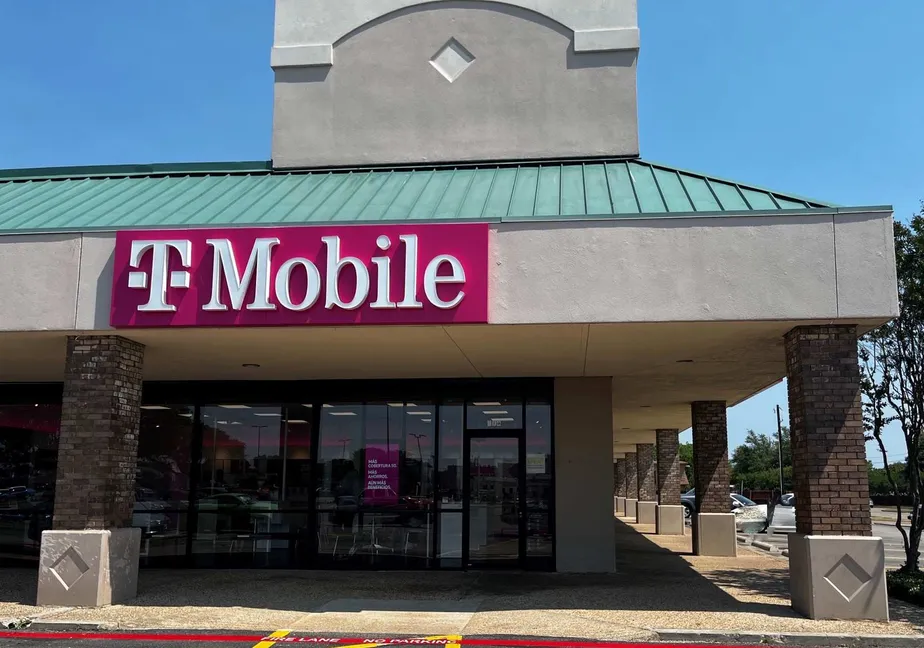 Exterior photo of T-Mobile Store at Plano Rd & Buckingham, Richardson, TX