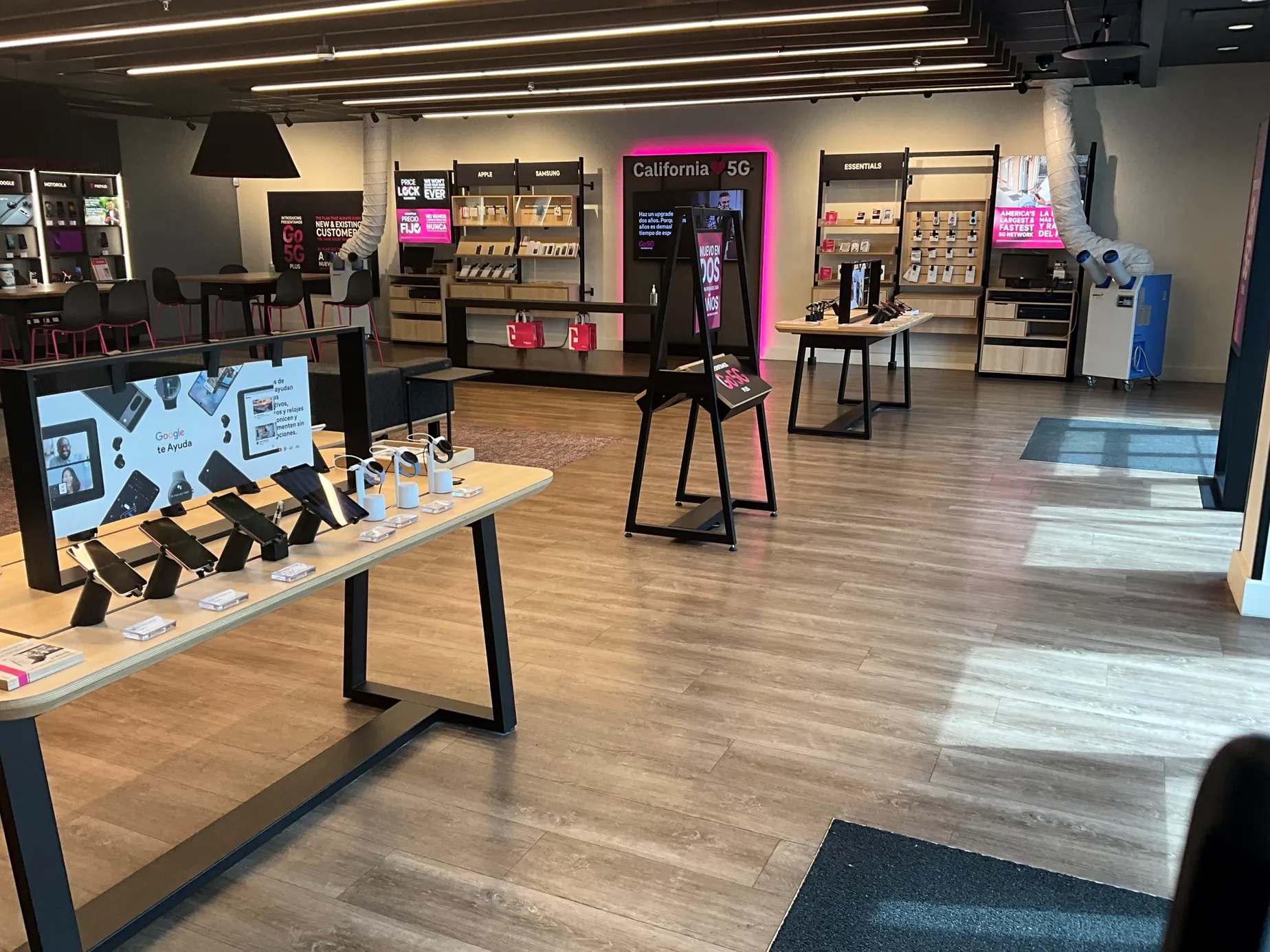 TMobile Calexico & 111 Calexico, CA