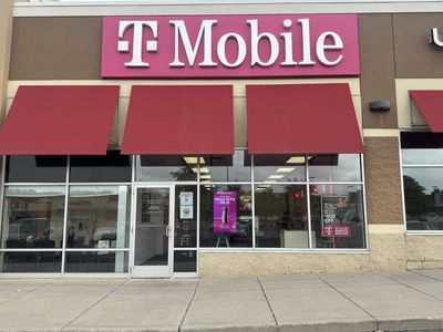 T-Mobile Authorized Retailer