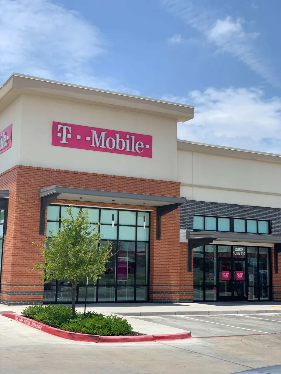 Exterior photo of T-Mobile store at W Expressway 83 & S 29th St, Mcallen, TX