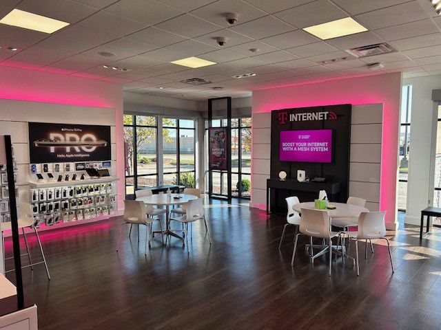 Interior photo of T-Mobile Store at E 53rd St & Elmore Ave, Davenport, IA