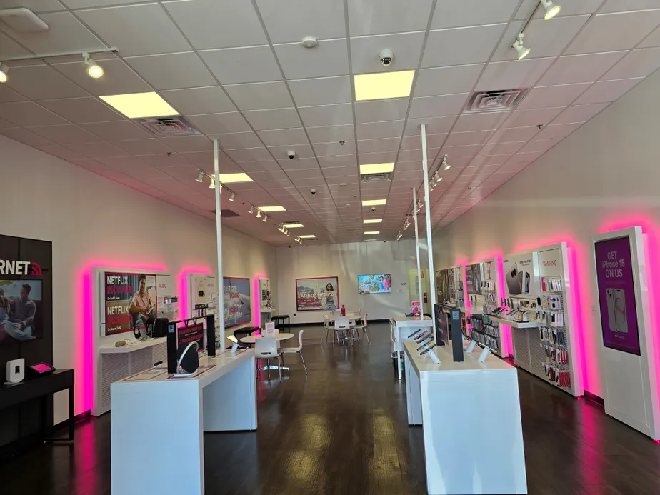  Interior photo of T-Mobile Store at Bonanza & Eastern, Las Vegas, NV 
