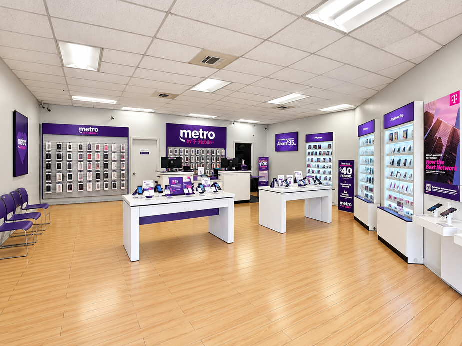 Metro by T-Mobile 1558 W Pico Blvd - 1558 W Pico Blvd 
