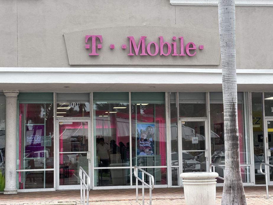 Exterior photo of T-Mobile Store at Collins Ave & 183rd St, Sunny Isles Beach, FL