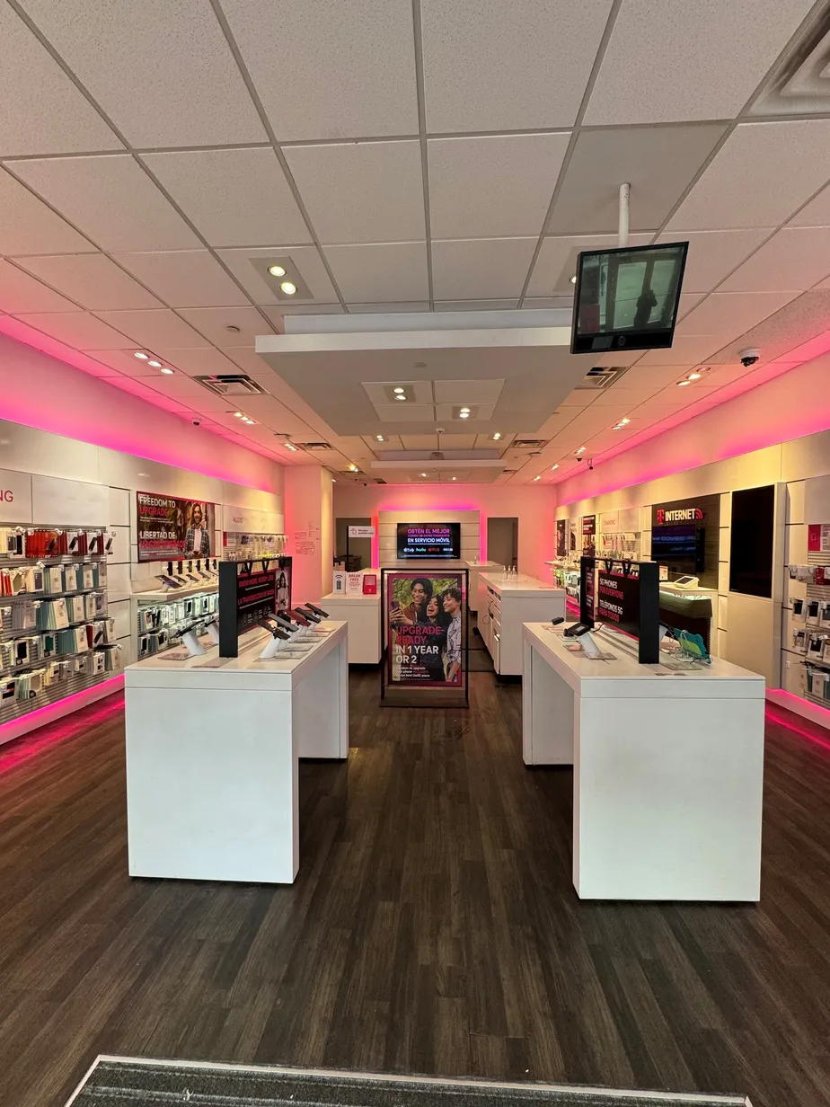  Interior photo of T-Mobile Store at 103rd & Roosevelt Ave, Corona, NY 