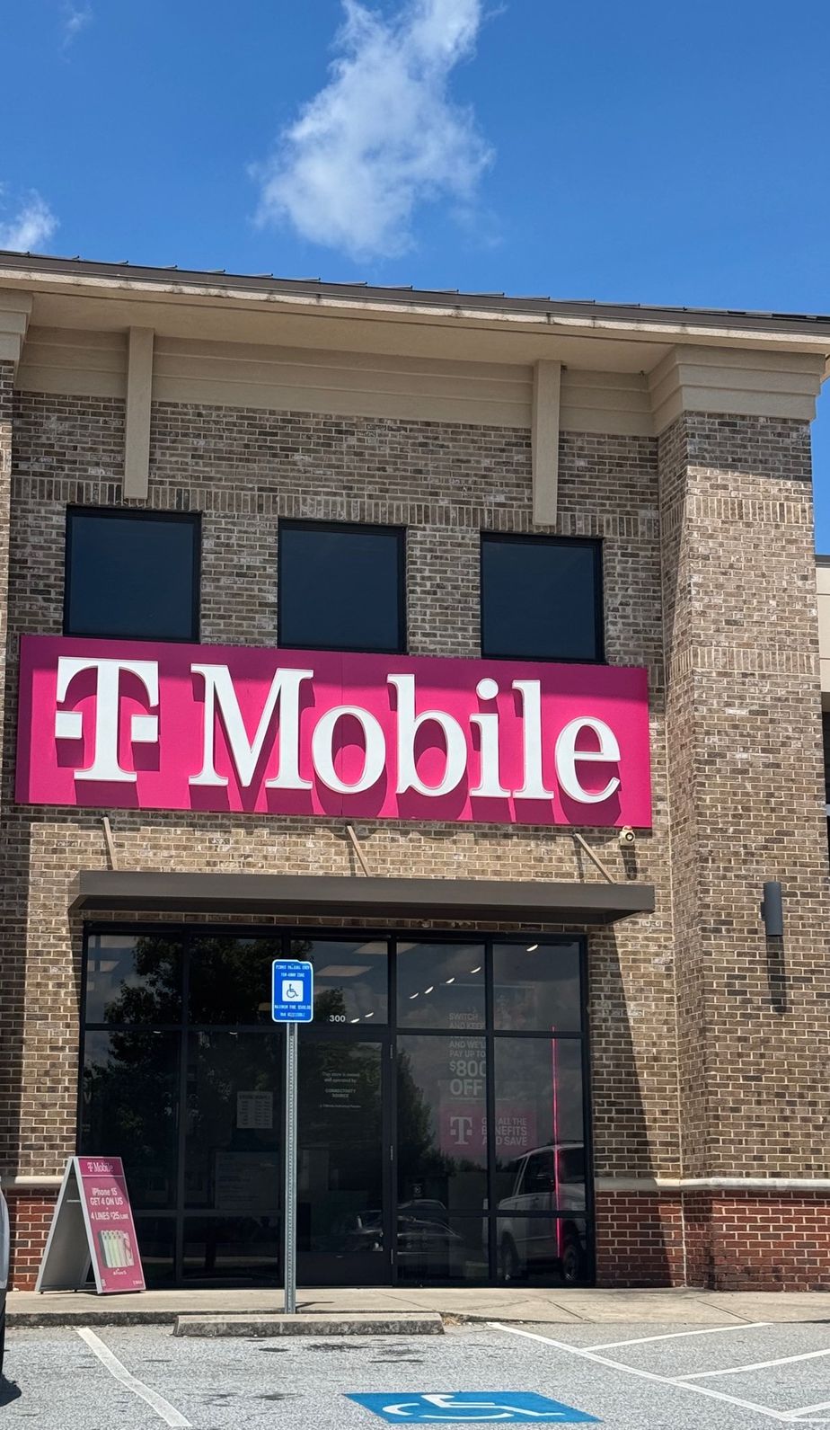 Exterior photo of T-Mobile Store at The Gateway, Bethlehem, GA