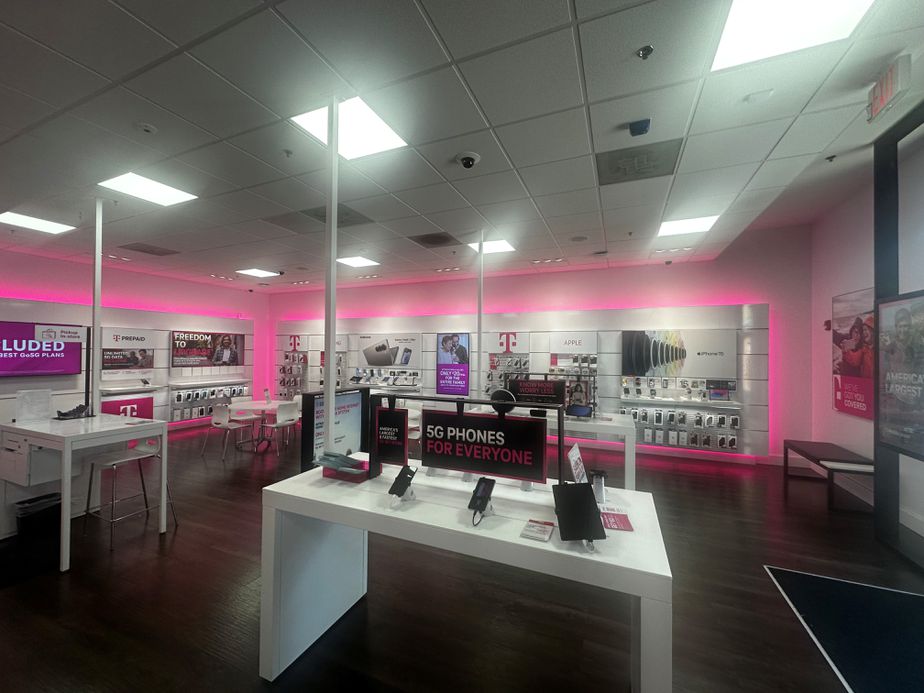 Interior photo of T-Mobile Store at Matthews Township Pkwy, Matthews, NC