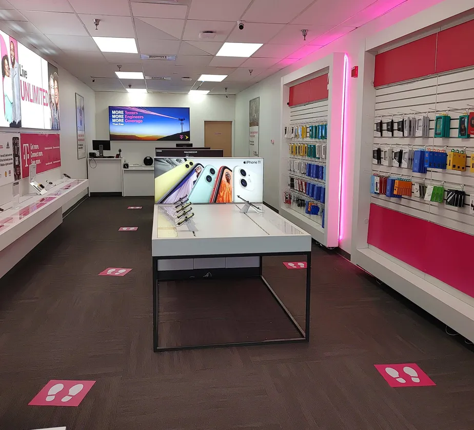 Interior photo of T-Mobile Store at Colby CT & River Rd, Bedford, NH