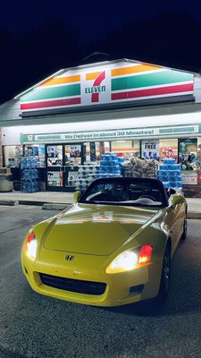 Image gallery for 7-Eleven