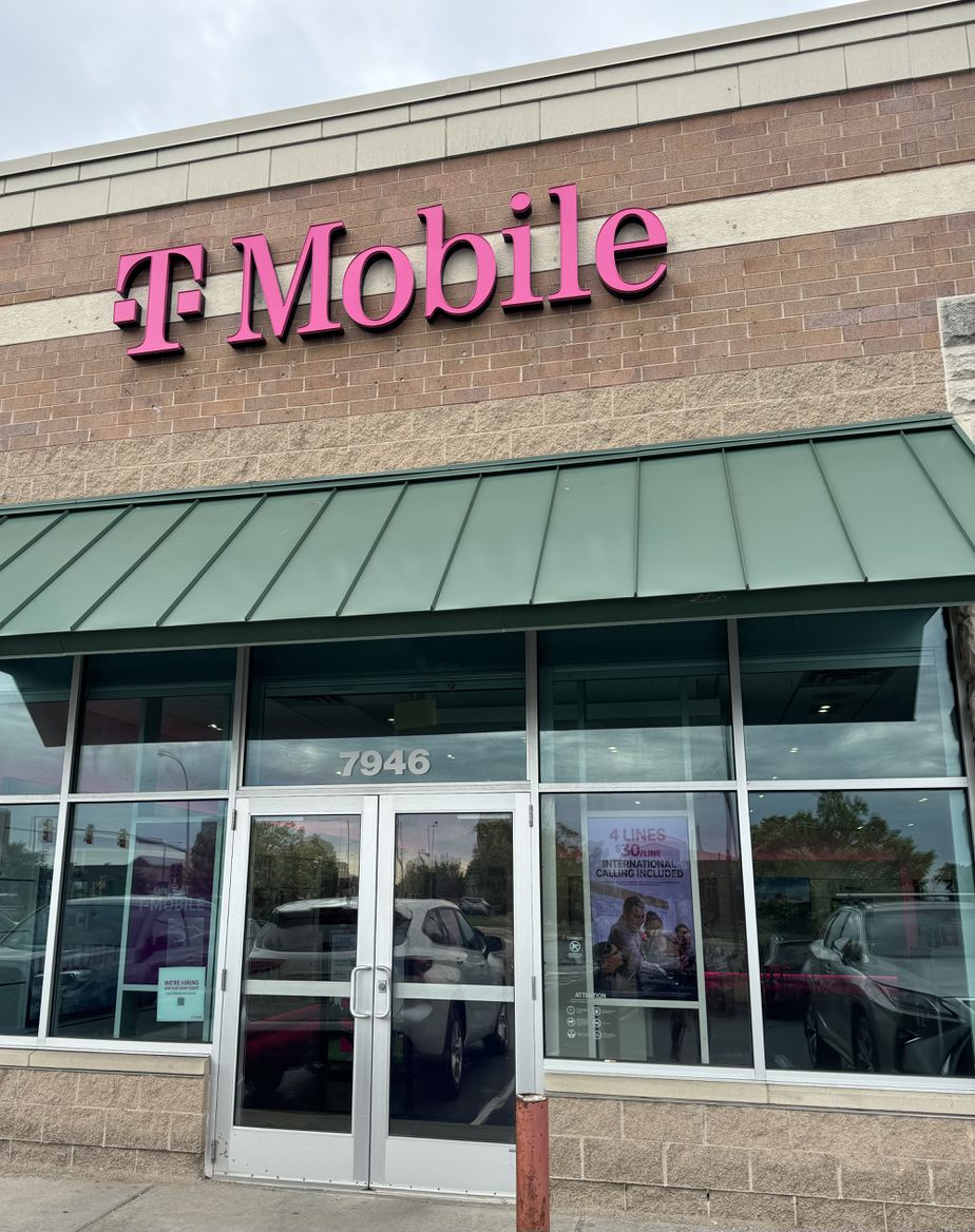 T-Mobile Penn & I-494