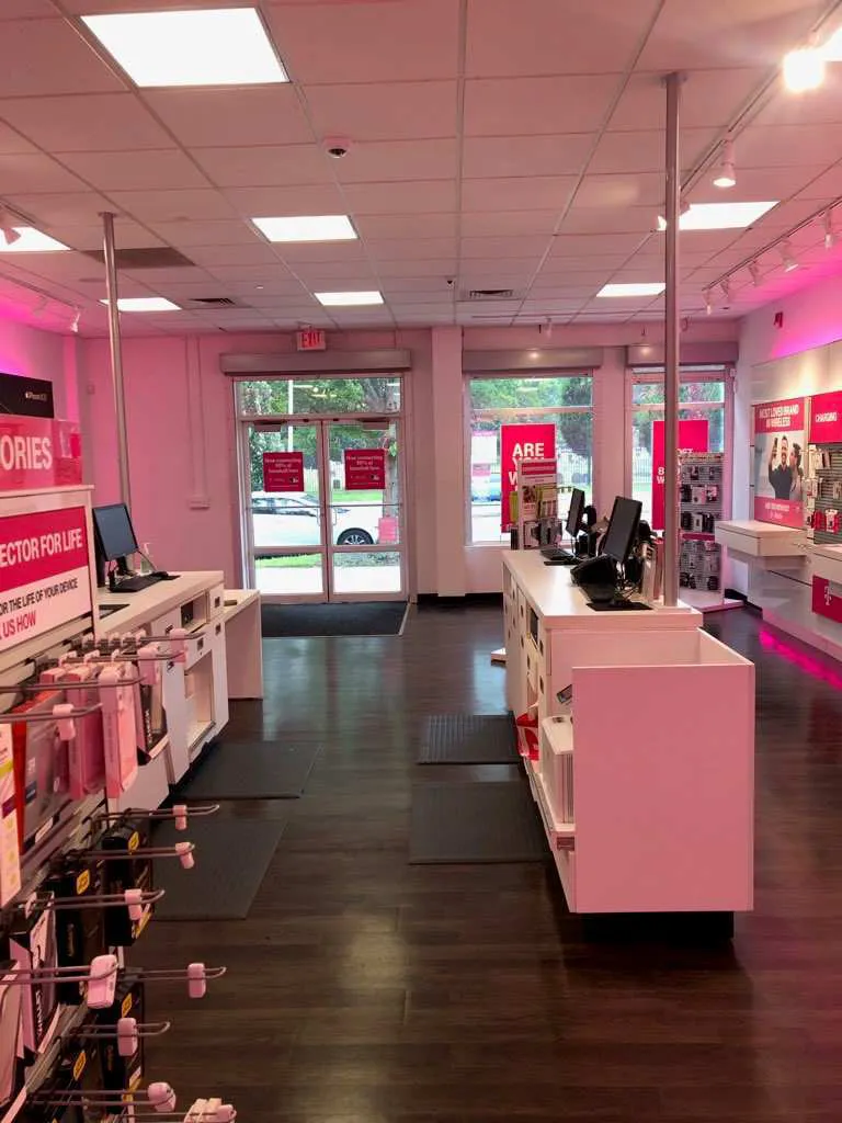 Interior photo of T-Mobile Store at Main St & Pavilion St, Hartford, CT