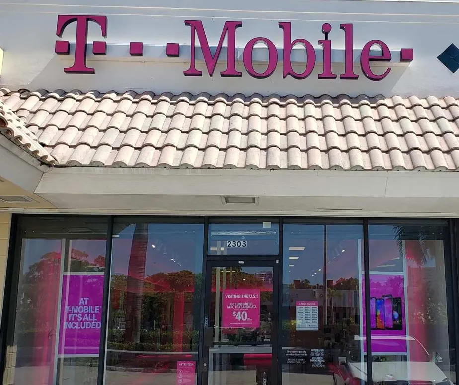 Exterior photo of T-Mobile store at Hallandale Beach Blvd & Three Islands Blvd, Hallandale Beach, FL