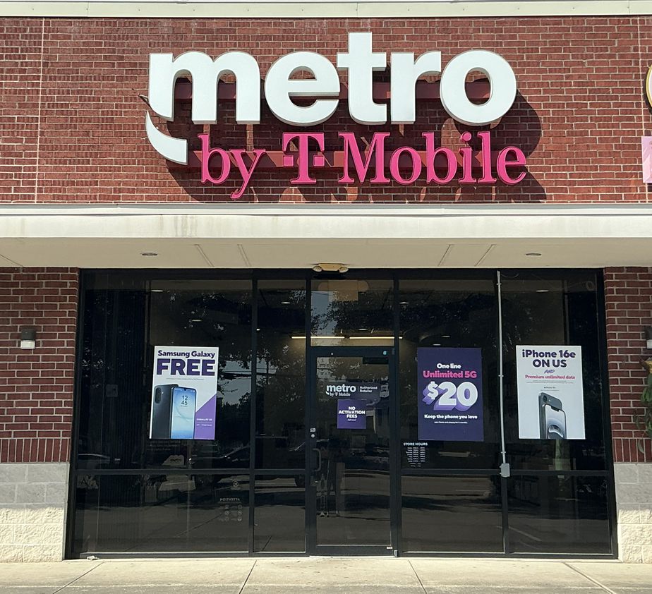 Metro by T-Mobile 12602 Westheimer Rd - 12602 Westheimer Rd 