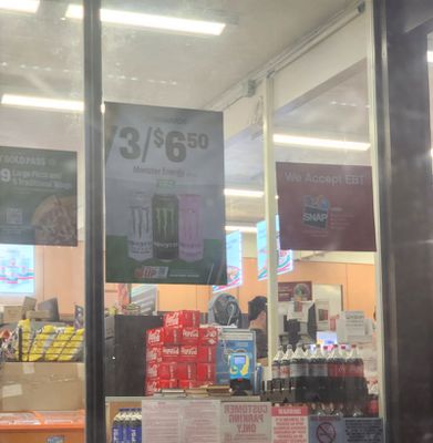 Image gallery for 7-Eleven