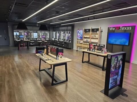 Interior photo of T-Mobile Store at Hwy 67 & Pleasant Run, Cedar Hill, TX