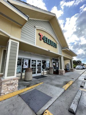 Image gallery for 7-Eleven