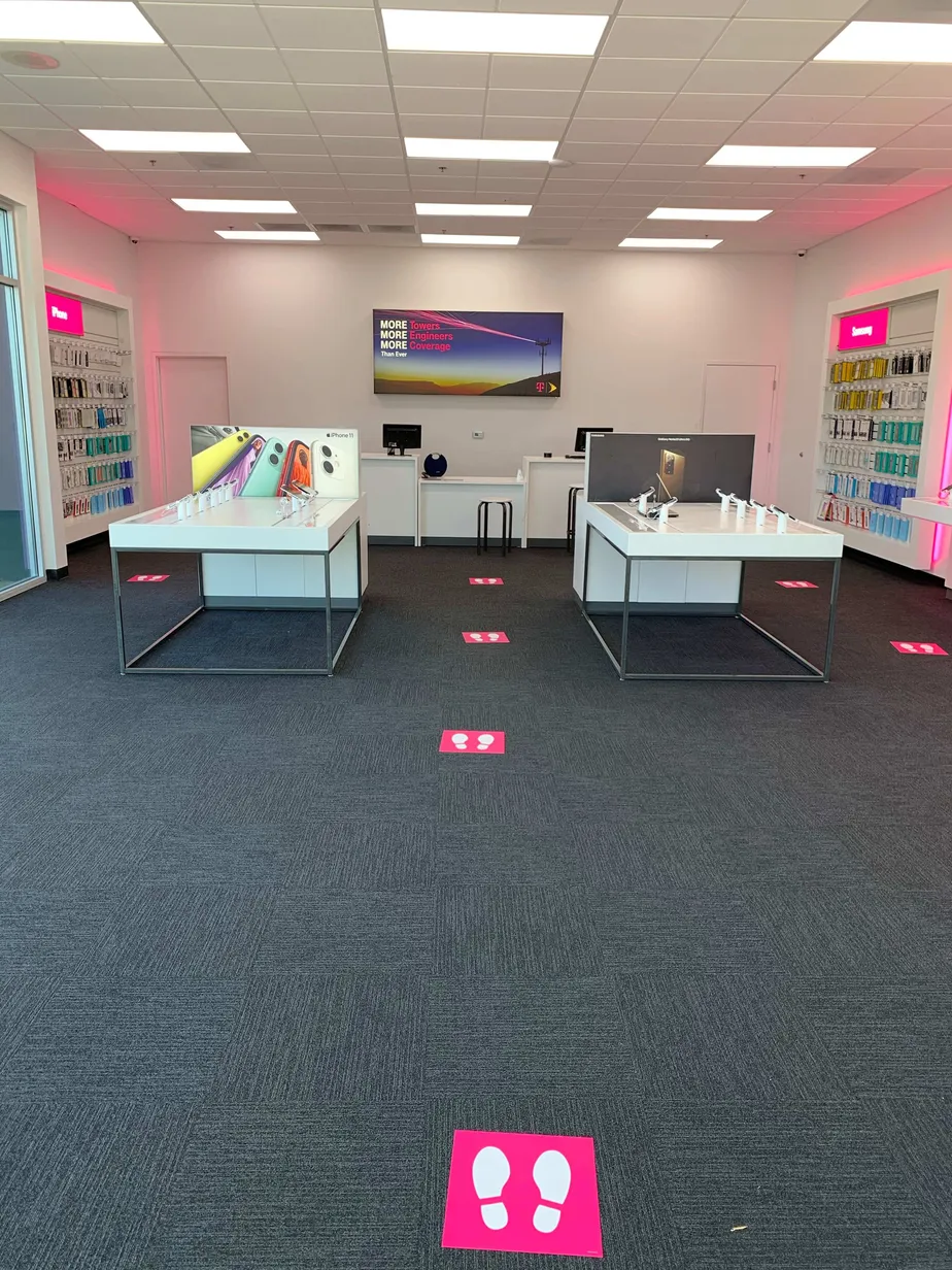Interior photo of T-Mobile Store at Grant Rd & N Camino Principal, Tucson, AZ