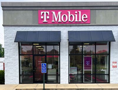 T-Mobile Authorized Retailer