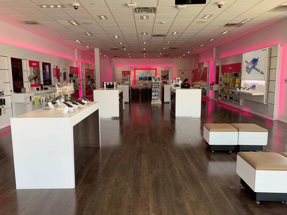 Interior photo of T-Mobile Store at Loop 610 & N Shepherd, Houston, TX