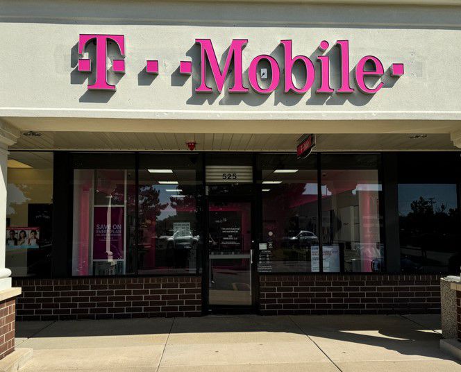 Exterior photo of T-Mobile Store at W Liberty St & S Rand St, Wauconda, IL