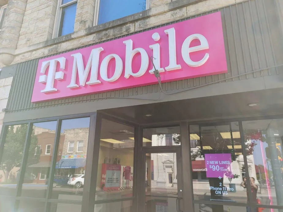 Exterior photo of T-Mobile store at N Washington St & E 7th St, Junction City, KS