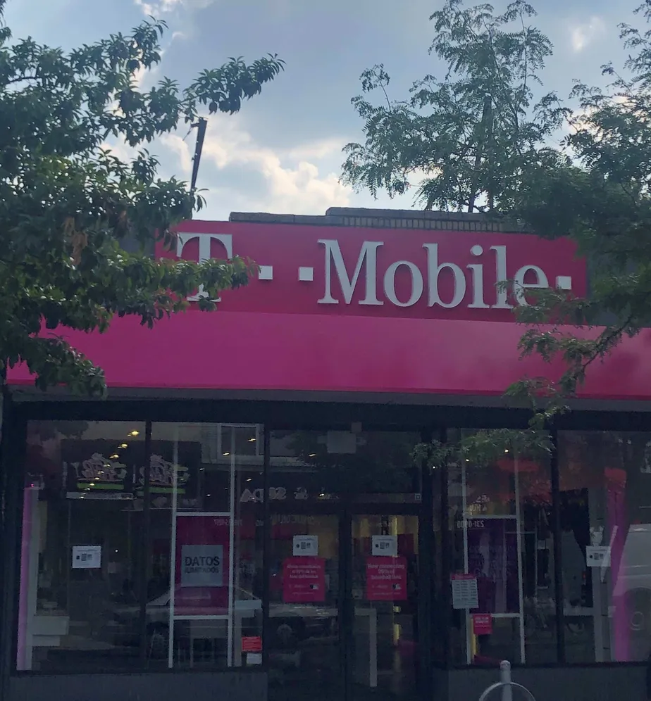 Exterior photo of T-Mobile store at East 204th St & Perry Ave, Bronx, NY