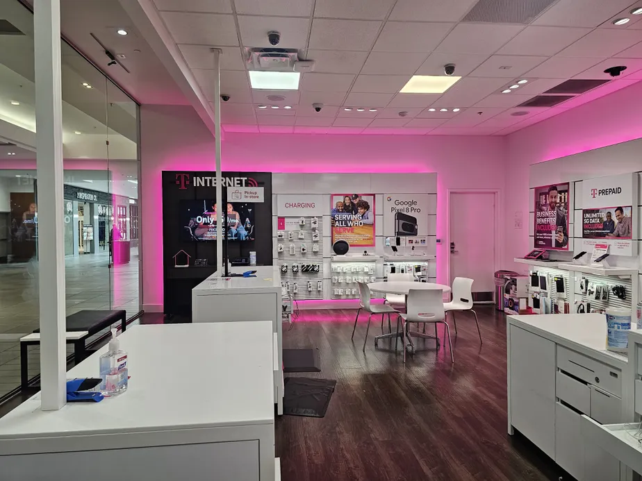  Interior photo of T-Mobile Store at Springfield Mall, Springfield, VA 