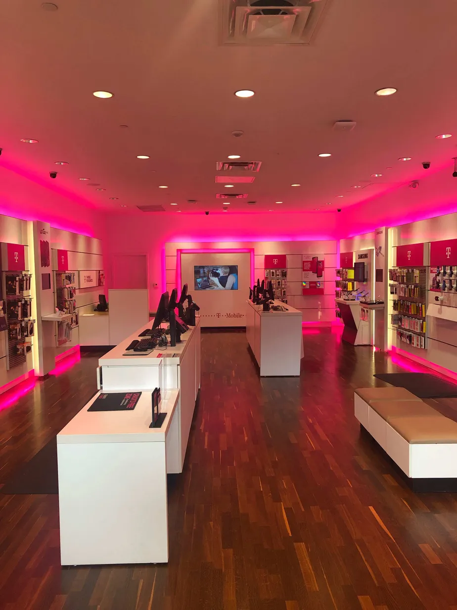 Interior photo of T-Mobile Store at Houston Galleria 2, Houston, TX