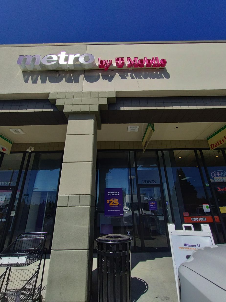 Image alt text
