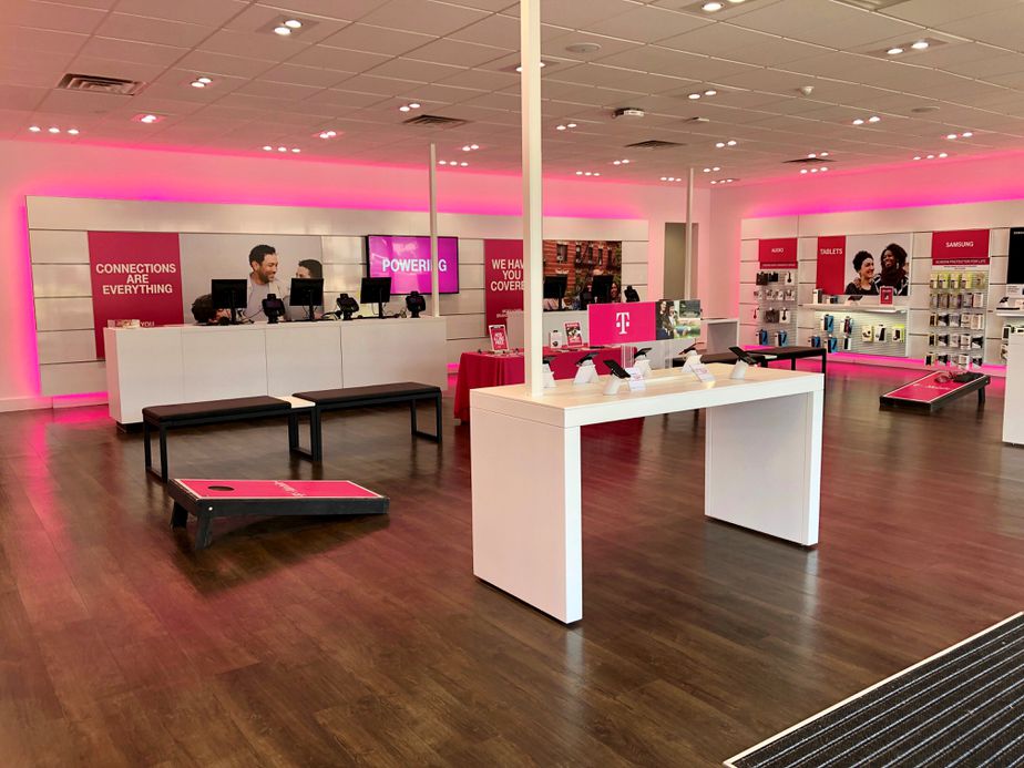 Interior photo of T-Mobile Store at Albert Pike Rd & Airport Rd, Hot Springs, AR