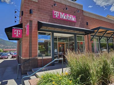 T-Mobile Authorized Retailer