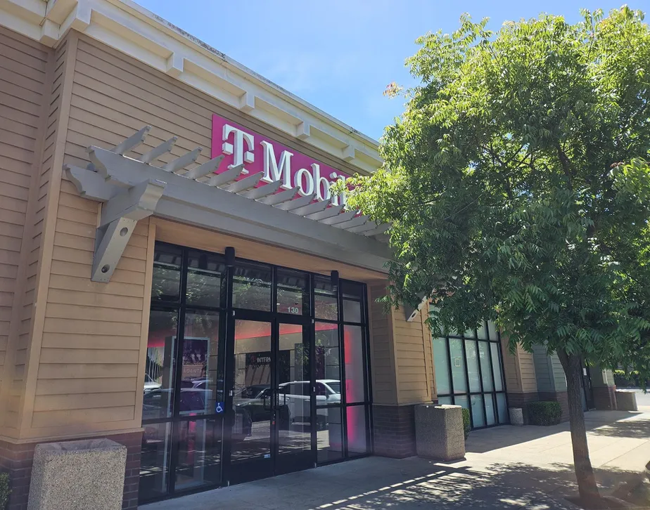  Exterior photo of T-Mobile Store at El Camino Real & Whipple, Redwood City, CA 